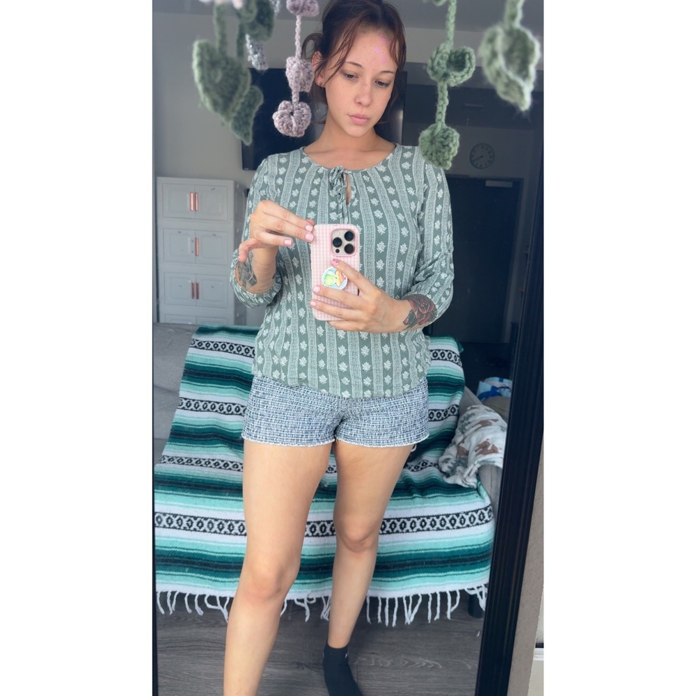 Kaileigh olive green geometric blouse